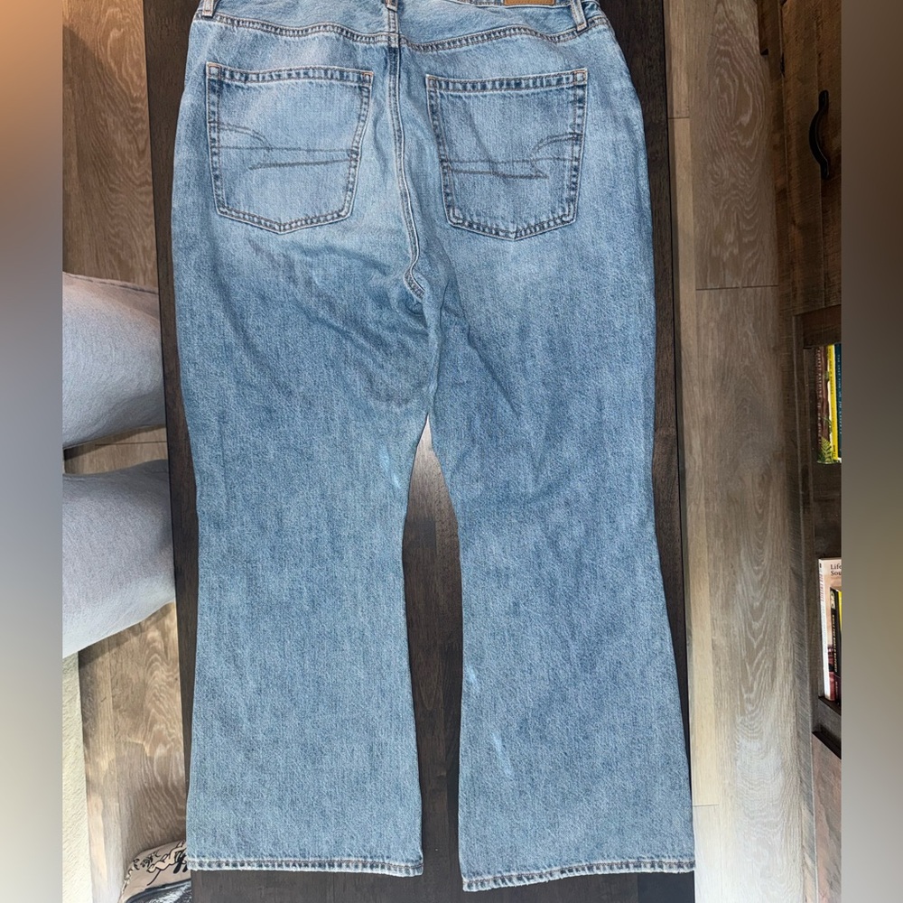 American Eagle Outfitters Light Blue Women Jeans - Picture 4 of 5